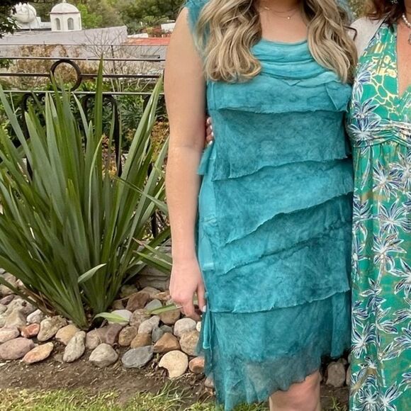 TEAL FLOWY MINI DRESS - Picture 1 of 3